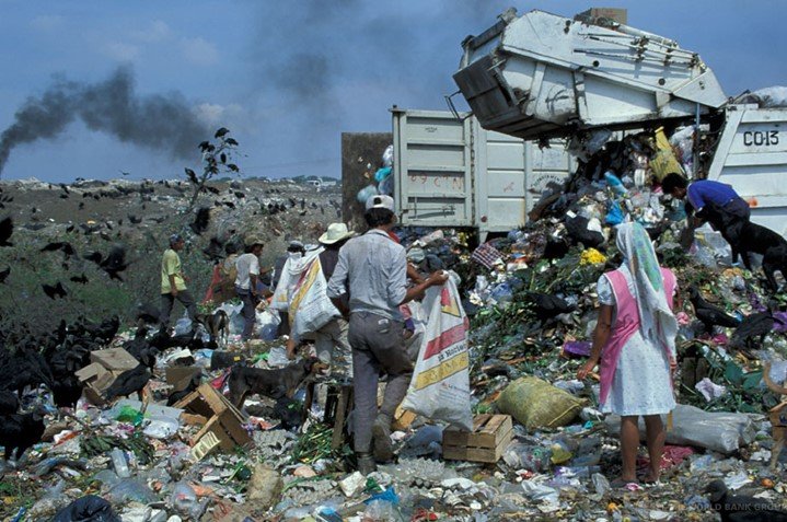 District celebrates Hispanic Heritage month. Source: U.S. Army Corps of Engineers Europe District via Flickr.